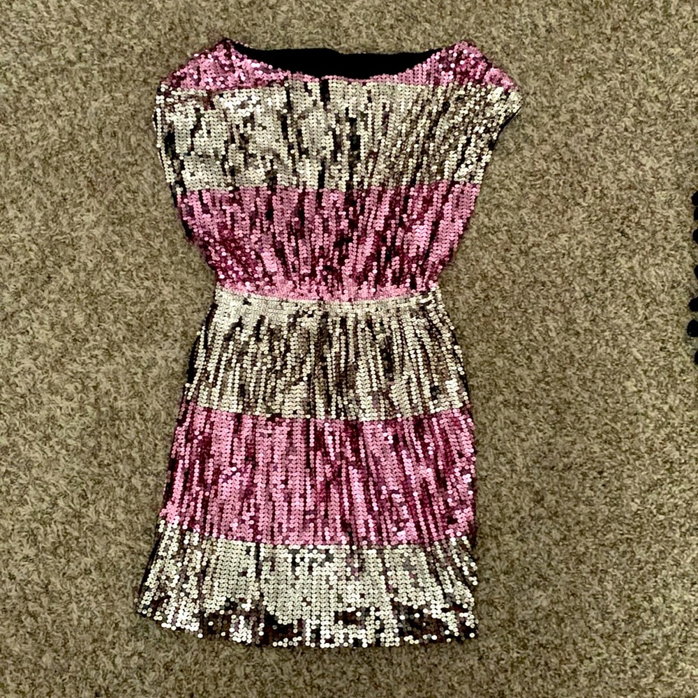 Fun party dress for all occasions!